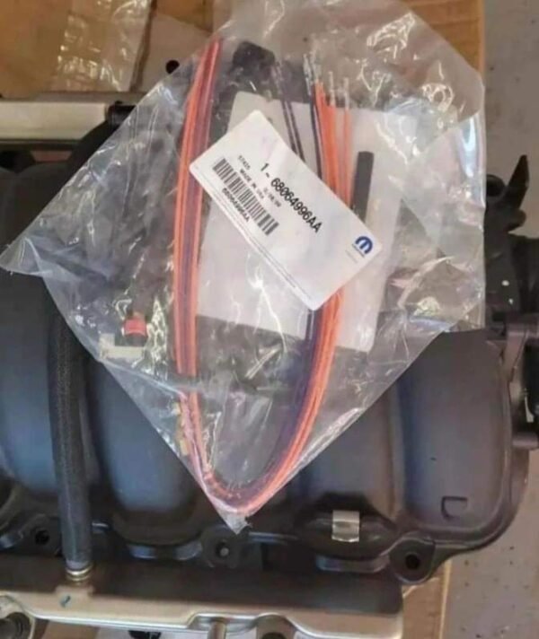 Intake manifold - Image 3