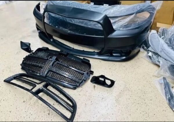 SRT8 front bumper & grilles PP - Image 2
